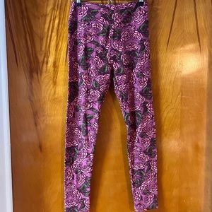 Flower print lularoe